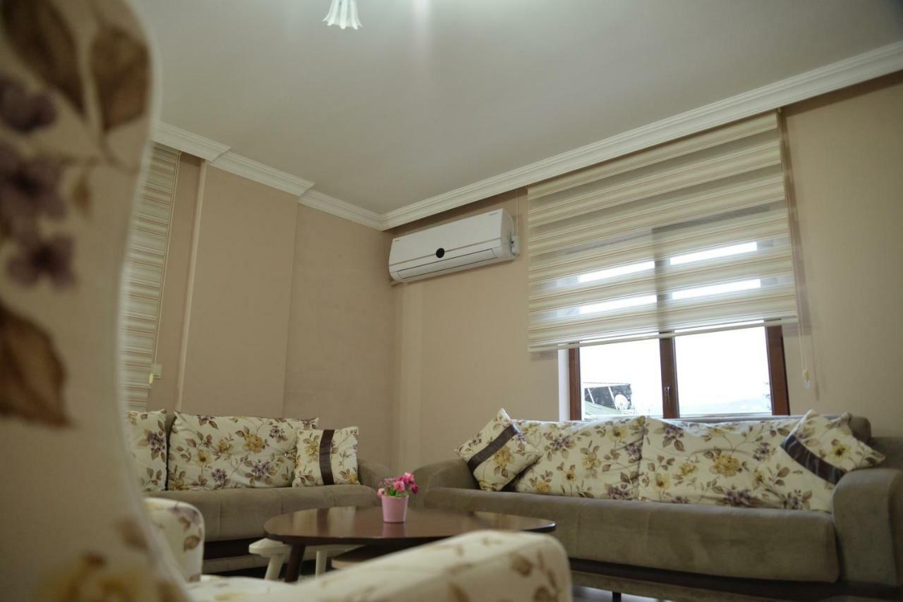 Defne Gold Aparthotel ทรับซอน ภายนอก รูปภาพ